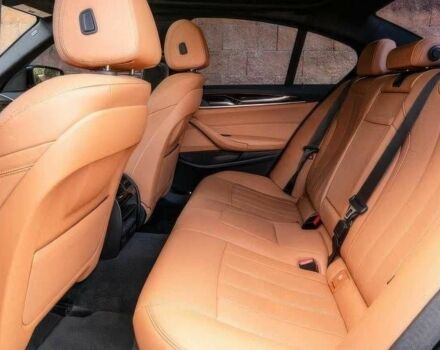 БМВ 5 Серия 2023 в Львове на Automoto.ua Черный БМВ 5 Серия, объемом двигателя 3 л и пробегом 13 тыс. км за 38000 $, фото 15 на Automoto.ua