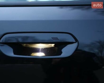 Чорний БМВ 5 Серія, об'ємом двигуна 3 л та пробігом 1 тис. км за 104700 $, фото 24 на Automoto.ua