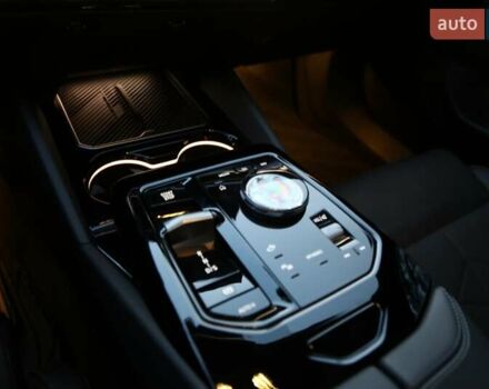 Чорний БМВ 5 Серія, об'ємом двигуна 3 л та пробігом 1 тис. км за 104700 $, фото 31 на Automoto.ua