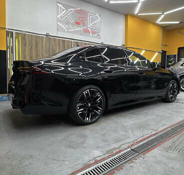 Чорний БМВ 5 Серія, об'ємом двигуна 2.99 л та пробігом 33 тис. км за 95000 $, фото 2 на Automoto.ua