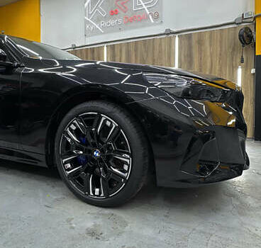 Чорний БМВ 5 Серія, об'ємом двигуна 2.99 л та пробігом 33 тис. км за 95000 $, фото 1 на Automoto.ua