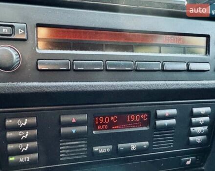 Черный БМВ 5 Серия, объемом двигателя 2.5 л и пробегом 265 тыс. км за 2200 $, фото 3 на Automoto.ua