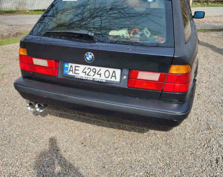 Чорний БМВ 5 Серія, об'ємом двигуна 1.99 л та пробігом 415 тис. км за 4500 $, фото 1 на Automoto.ua