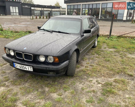 Черный БМВ 5 Серия, объемом двигателя 2.5 л и пробегом 300 тыс. км за 2300 $, фото 1 на Automoto.ua