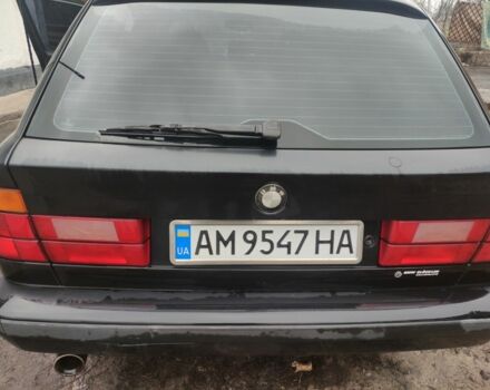 Черный БМВ 5 Серия, объемом двигателя 1.8 л и пробегом 359 тыс. км за 3500 $, фото 5 на Automoto.ua