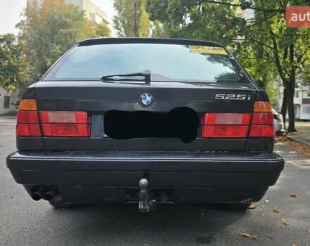 Черный БМВ 5 Серия, объемом двигателя 0 л и пробегом 410 тыс. км за 4999 $, фото 8 на Automoto.ua