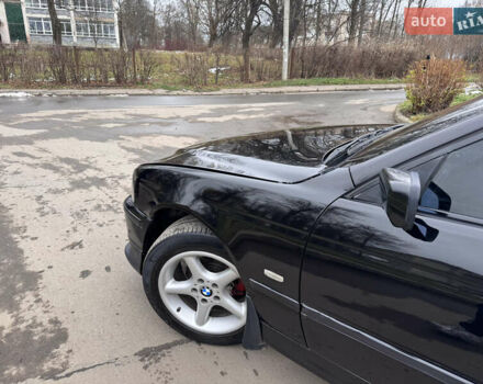 Черный БМВ 5 Серия, объемом двигателя 2.5 л и пробегом 187 тыс. км за 2999 $, фото 3 на Automoto.ua
