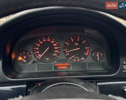 Черный БМВ 5 Серия, объемом двигателя 2.5 л и пробегом 187 тыс. км за 2999 $, фото 13 на Automoto.ua