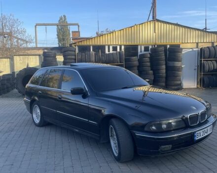 Чорний БМВ 5 Серія, об'ємом двигуна 2 л та пробігом 667 тис. км за 3399 $, фото 1 на Automoto.ua