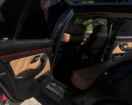 Черный БМВ 5 Серия, объемом двигателя 3 л и пробегом 400 тыс. км за 2222 $, фото 4 на Automoto.ua