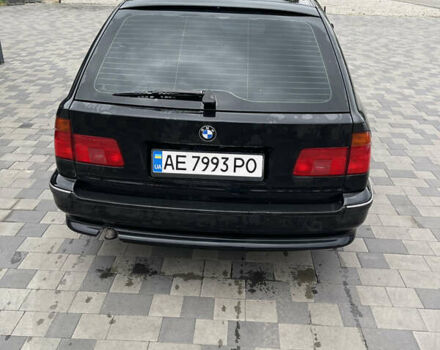 Черный БМВ 5 Серия, объемом двигателя 2.5 л и пробегом 326 тыс. км за 4500 $, фото 3 на Automoto.ua