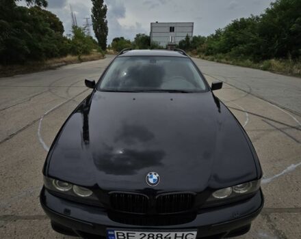 Черный БМВ 5 Серия, объемом двигателя 3 л и пробегом 315 тыс. км за 5500 $, фото 1 на Automoto.ua