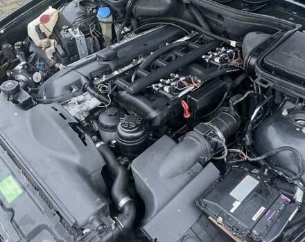 Черный БМВ 5 Серия, объемом двигателя 2.5 л и пробегом 380 тыс. км за 4499 $, фото 7 на Automoto.ua