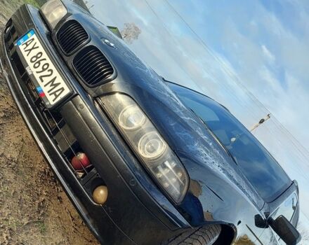 Чорний БМВ 5 Серія, об'ємом двигуна 2.2 л та пробігом 398 тис. км за 5000 $, фото 1 на Automoto.ua