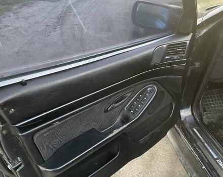 Чорний БМВ 5 Серія, об'ємом двигуна 2 л та пробігом 390 тис. км за 3350 $, фото 5 на Automoto.ua