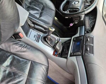 Черный БМВ 5 Серия, объемом двигателя 1.95 л и пробегом 401 тыс. км за 5600 $, фото 2 на Automoto.ua