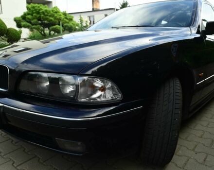 Черный БМВ 5 Серия, объемом двигателя 1.99 л и пробегом 389 тыс. км за 2097 $, фото 3 на Automoto.ua