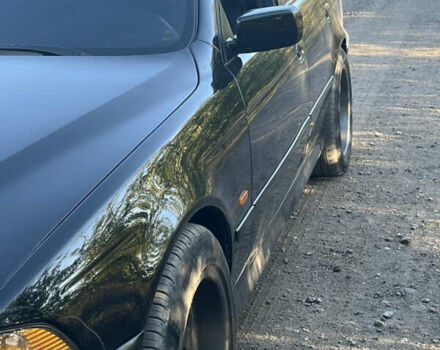 Черный БМВ 5 Серия, объемом двигателя 2.5 л и пробегом 440 тыс. км за 6300 $, фото 1 на Automoto.ua