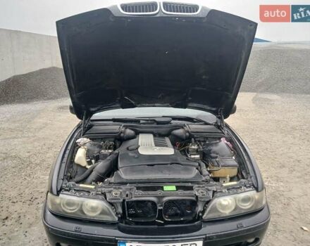 Черный БМВ 5 Серия, объемом двигателя 2.93 л и пробегом 370 тыс. км за 5200 $, фото 8 на Automoto.ua