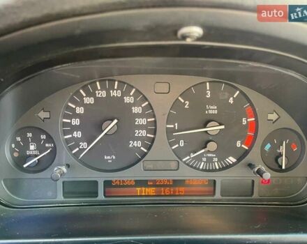 Черный БМВ 5 Серия, объемом двигателя 2.5 л и пробегом 314 тыс. км за 5500 $, фото 4 на Automoto.ua