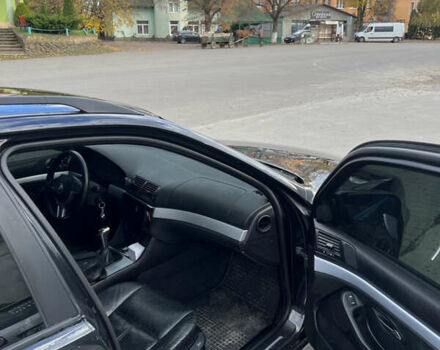Черный БМВ 5 Серия, объемом двигателя 2.5 л и пробегом 327 тыс. км за 4700 $, фото 8 на Automoto.ua