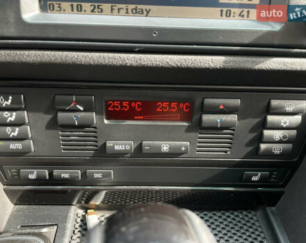 Черный БМВ 5 Серия, объемом двигателя 2.93 л и пробегом 347 тыс. км за 7000 $, фото 10 на Automoto.ua