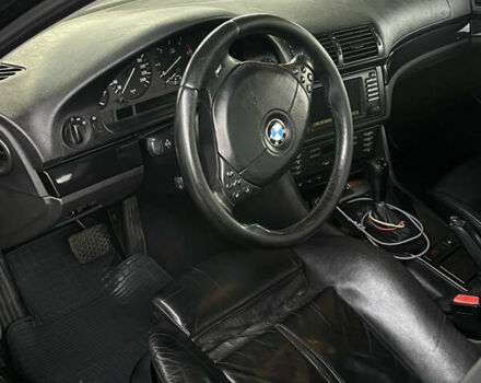 Черный БМВ 5 Серия, объемом двигателя 2.93 л и пробегом 347 тыс. км за 7000 $, фото 15 на Automoto.ua