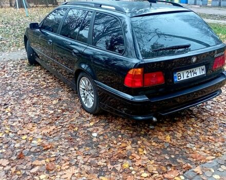 Черный БМВ 5 Серия, объемом двигателя 2 л и пробегом 374 тыс. км за 5000 $, фото 4 на Automoto.ua