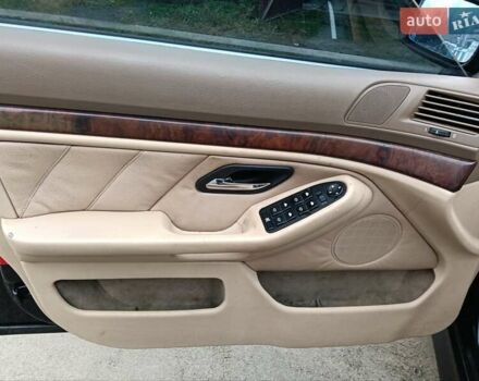 Черный БМВ 5 Серия, объемом двигателя 2.5 л и пробегом 400 тыс. км за 4400 $, фото 1 на Automoto.ua