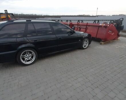 Черный БМВ 5 Серия, объемом двигателя 2.9 л и пробегом 426 тыс. км за 5999 $, фото 9 на Automoto.ua