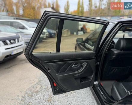 Чорний БМВ 5 Серія, об'ємом двигуна 2.5 л та пробігом 350 тис. км за 5200 $, фото 77 на Automoto.ua