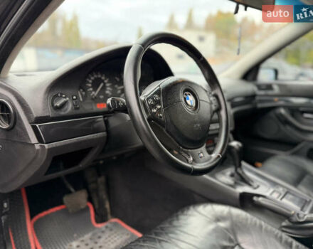 Чорний БМВ 5 Серія, об'ємом двигуна 2.5 л та пробігом 350 тис. км за 5200 $, фото 48 на Automoto.ua