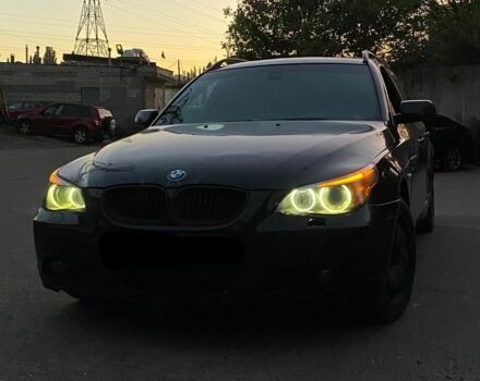 Черный БМВ 5 Серия, объемом двигателя 3 л и пробегом 330 тыс. км за 6600 $, фото 3 на Automoto.ua