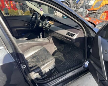 Черный БМВ 5 Серия, объемом двигателя 2.5 л и пробегом 450 тыс. км за 7600 $, фото 9 на Automoto.ua