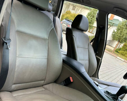 Черный БМВ 5 Серия, объемом двигателя 3 л и пробегом 400 тыс. км за 7400 $, фото 29 на Automoto.ua