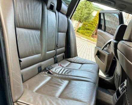 Черный БМВ 5 Серия, объемом двигателя 3 л и пробегом 399 тыс. км за 6850 $, фото 11 на Automoto.ua