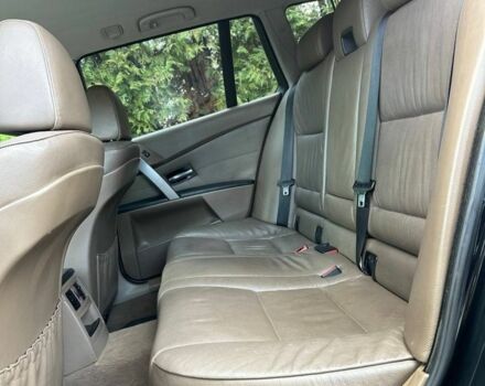 Черный БМВ 5 Серия, объемом двигателя 3 л и пробегом 399 тыс. км за 6850 $, фото 10 на Automoto.ua