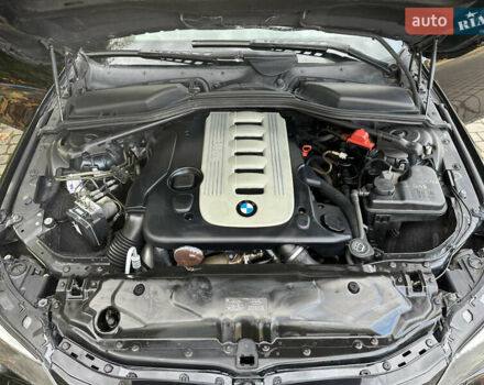 Черный БМВ 5 Серия, объемом двигателя 3 л и пробегом 400 тыс. км за 7400 $, фото 49 на Automoto.ua