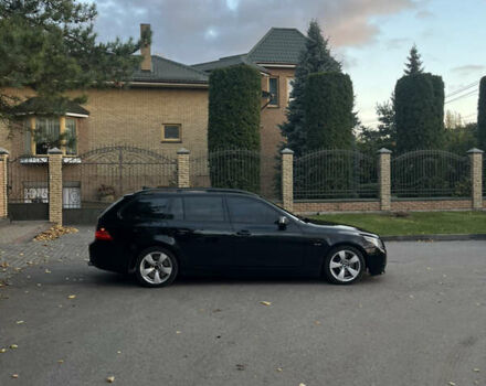 Черный БМВ 5 Серия, объемом двигателя 2.99 л и пробегом 350 тыс. км за 7800 $, фото 5 на Automoto.ua