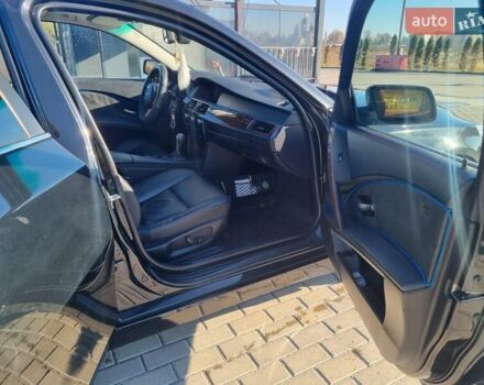 Черный БМВ 5 Серия, объемом двигателя 2.5 л и пробегом 342 тыс. км за 8500 $, фото 12 на Automoto.ua