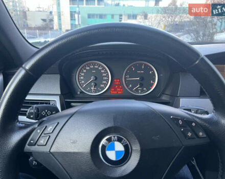 Черный БМВ 5 Серия, объемом двигателя 2 л и пробегом 324 тыс. км за 8000 $, фото 15 на Automoto.ua