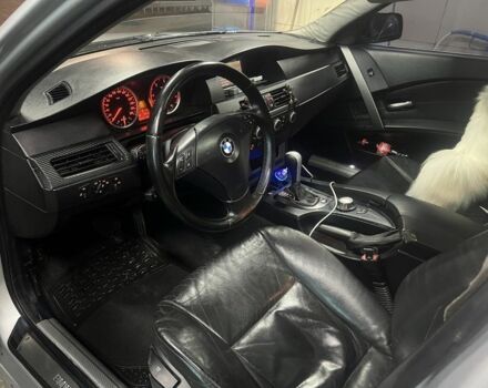 Чорний БМВ 5 Серія, об'ємом двигуна 2.5 л та пробігом 232 тис. км за 2950 $, фото 6 на Automoto.ua