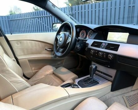 Черный БМВ 5 Серия, объемом двигателя 3 л и пробегом 210 тыс. км за 2143 $, фото 3 на Automoto.ua