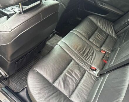 Черный БМВ 5 Серия, объемом двигателя 3 л и пробегом 298 тыс. км за 2600 $, фото 7 на Automoto.ua