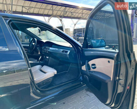 Чорний БМВ 5 Серія, об'ємом двигуна 3 л та пробігом 270 тис. км за 10900 $, фото 8 на Automoto.ua