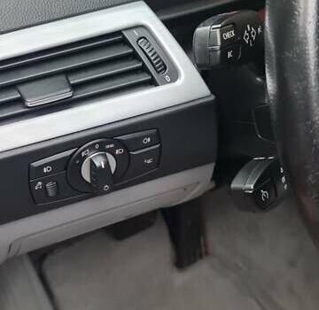 Черный БМВ 5 Серия, объемом двигателя 3 л и пробегом 305 тыс. км за 13000 $, фото 8 на Automoto.ua