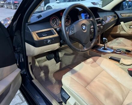 Черный БМВ 5 Серия, объемом двигателя 3 л и пробегом 314 тыс. км за 12000 $, фото 6 на Automoto.ua