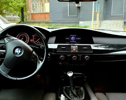 Черный БМВ 5 Серия, объемом двигателя 2 л и пробегом 418 тыс. км за 7800 $, фото 7 на Automoto.ua