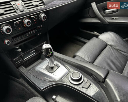 Чорний БМВ 5 Серія, об'ємом двигуна 3 л та пробігом 488 тис. км за 8600 $, фото 23 на Automoto.ua