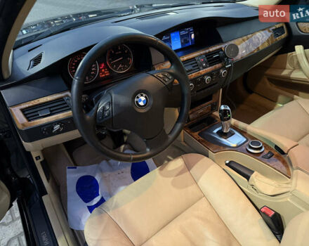 Черный БМВ 5 Серия, объемом двигателя 2.99 л и пробегом 314 тыс. км за 12000 $, фото 10 на Automoto.ua